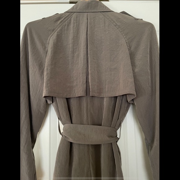 Gap Taupe/Gray Tie-Waist Trench Coat Rain Jacket - Picture 5 of 8